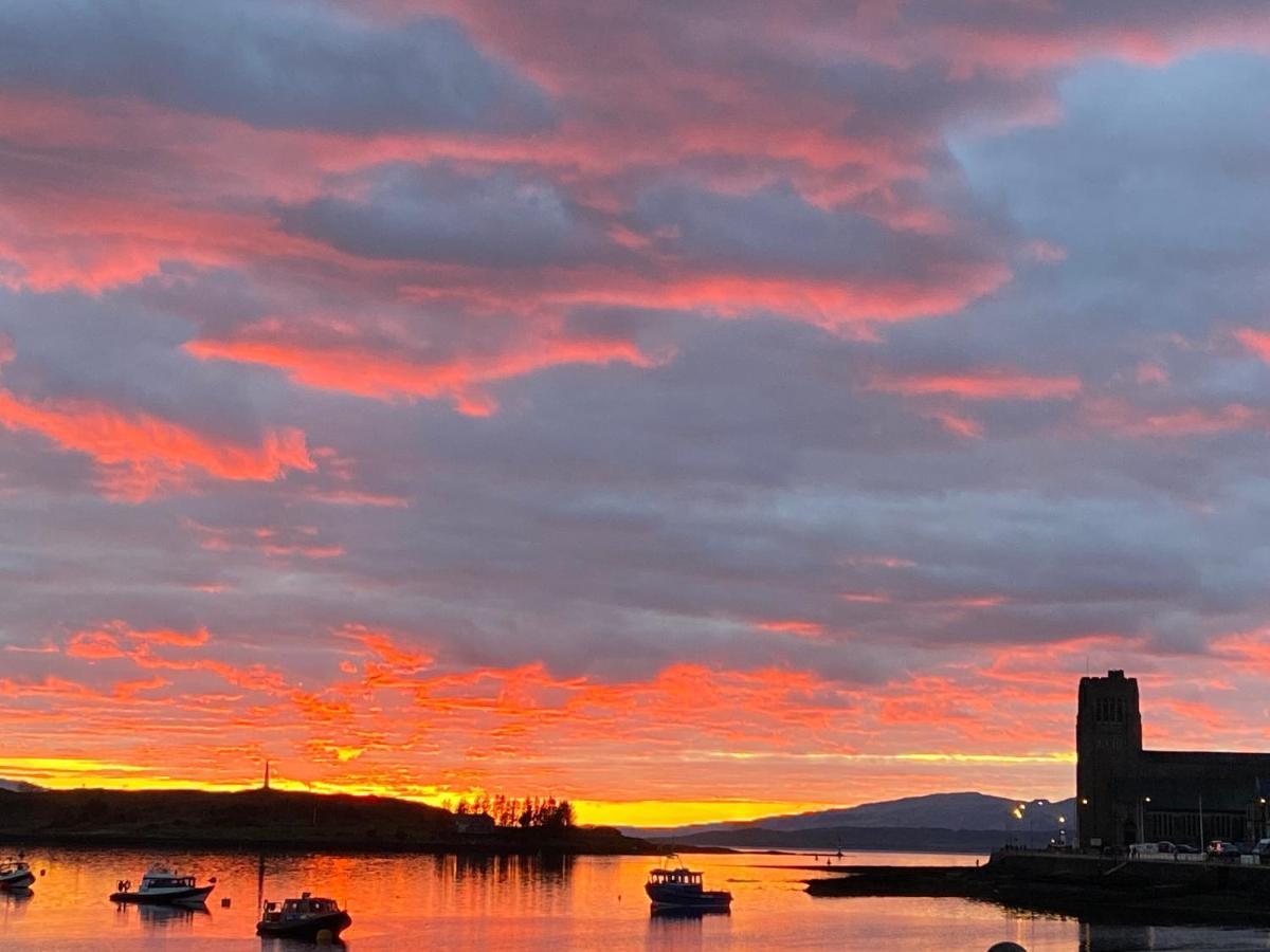 Newly Refurbished Town Centre Apartment Oban Eksteriør bilde